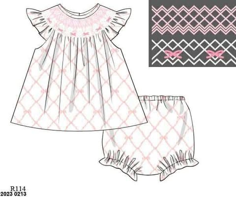 Pre Order 136: Ella Beau- Girls Smocked Bloomer Set