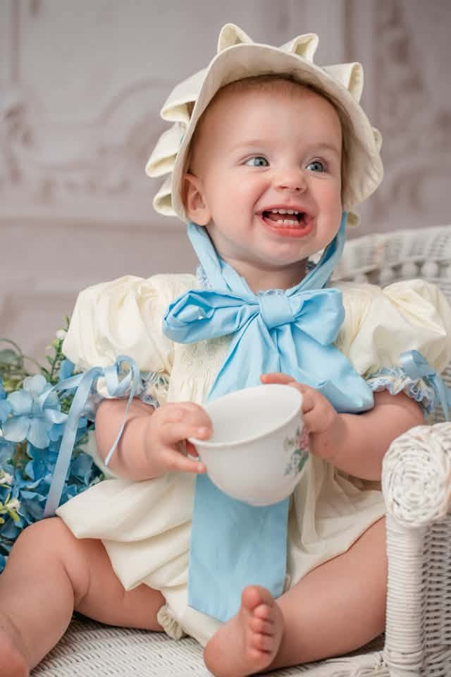 Pre Order 148: Yellow Sellers Heirloom- Girls Woven Bonnet