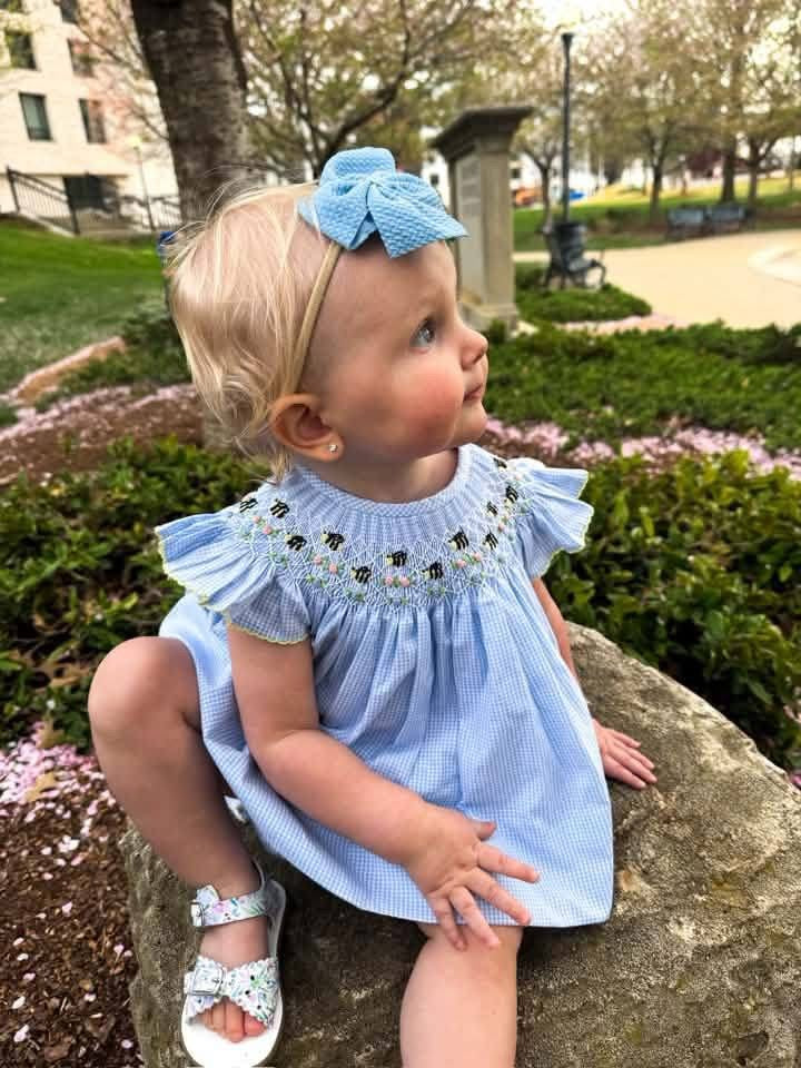 Throwback Pre Order: Busy Bees- Girls Woven Bloomer Set