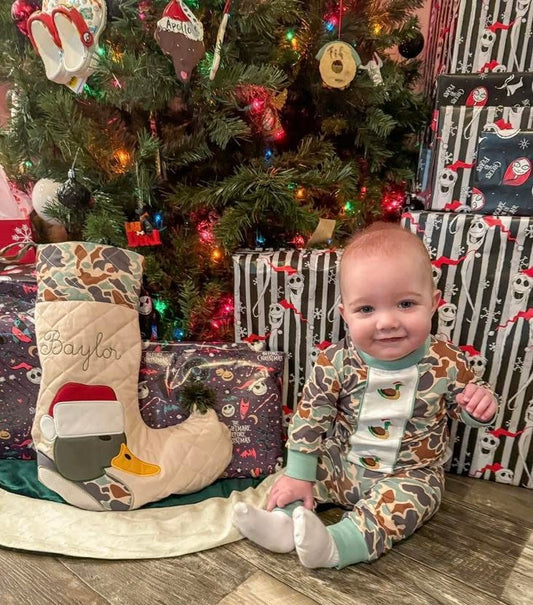 RTS: Camo Santa Duck- Unisex 2pc Knit Lounge Set