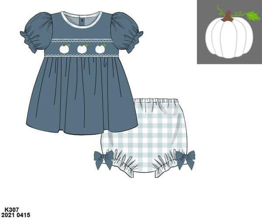 Pre Order 141: White Pumpkins- Girls Knit Bloomer Set