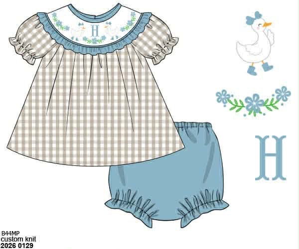 Pre Order 140: Granny's Geese- Girls Smocked Knit Bloomer Set